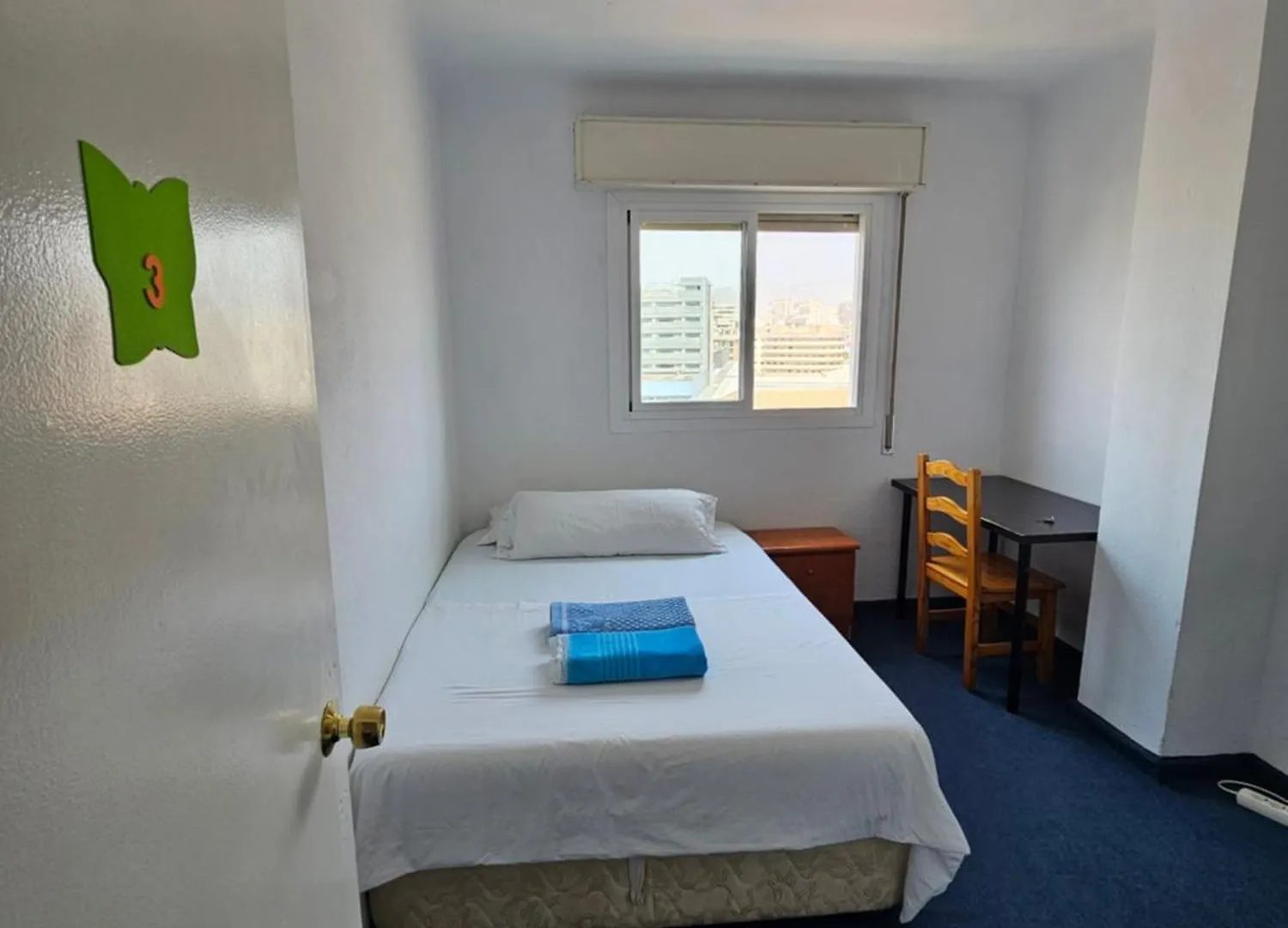 Habitacion Privada Centro Malaga Cerca Tren Maria Zambrano Y Playa Muy Buena Conexion Wifi