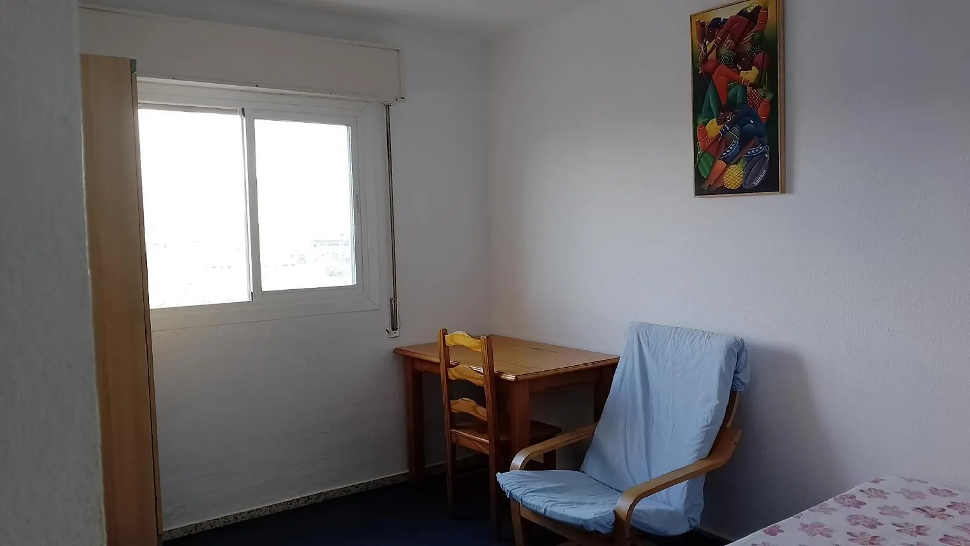 Homestay Habitacion Privada Centro Malaga Cerca Tren Maria Zambrano Y Playa Muy Buena Conexion Wifi