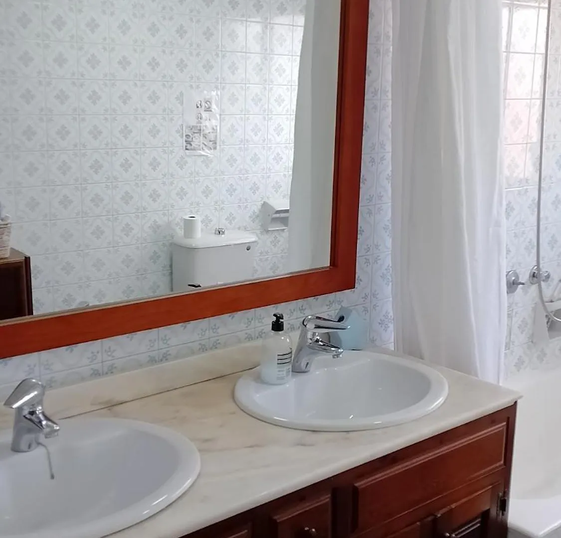 Habitacion Privada Centro Malaga Cerca Tren Maria Zambrano Y Playa Muy Buena Conexion Wifi 0*,