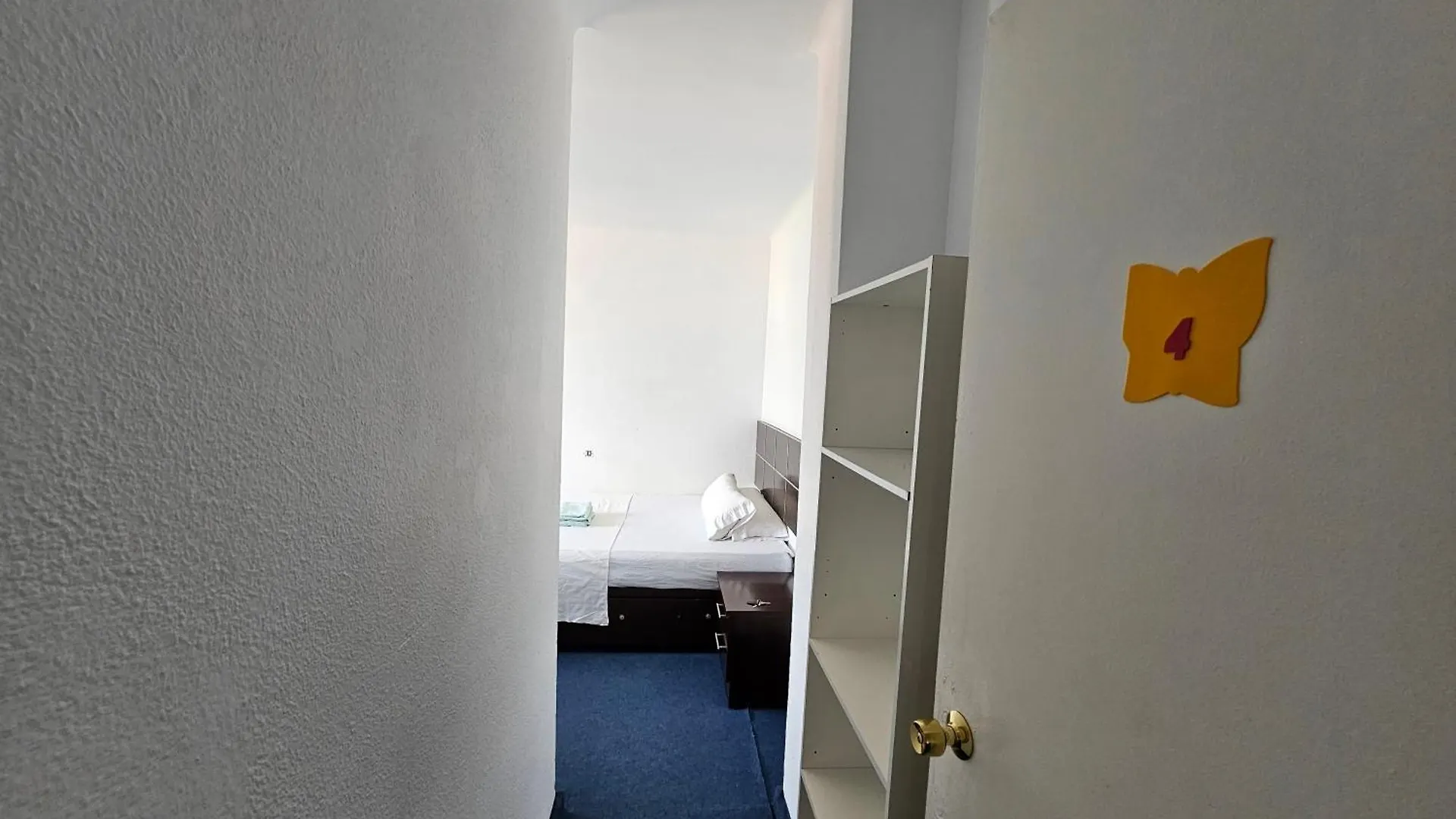 Habitacion Privada Centro Malaga Cerca Tren Maria Zambrano Y Playa Muy Buena Conexion Wifi 0*,