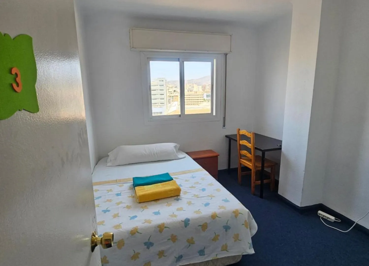 Habitacion Privada Centro Malaga Cerca Tren Maria Zambrano Y Playa Muy Buena Conexion Wifi